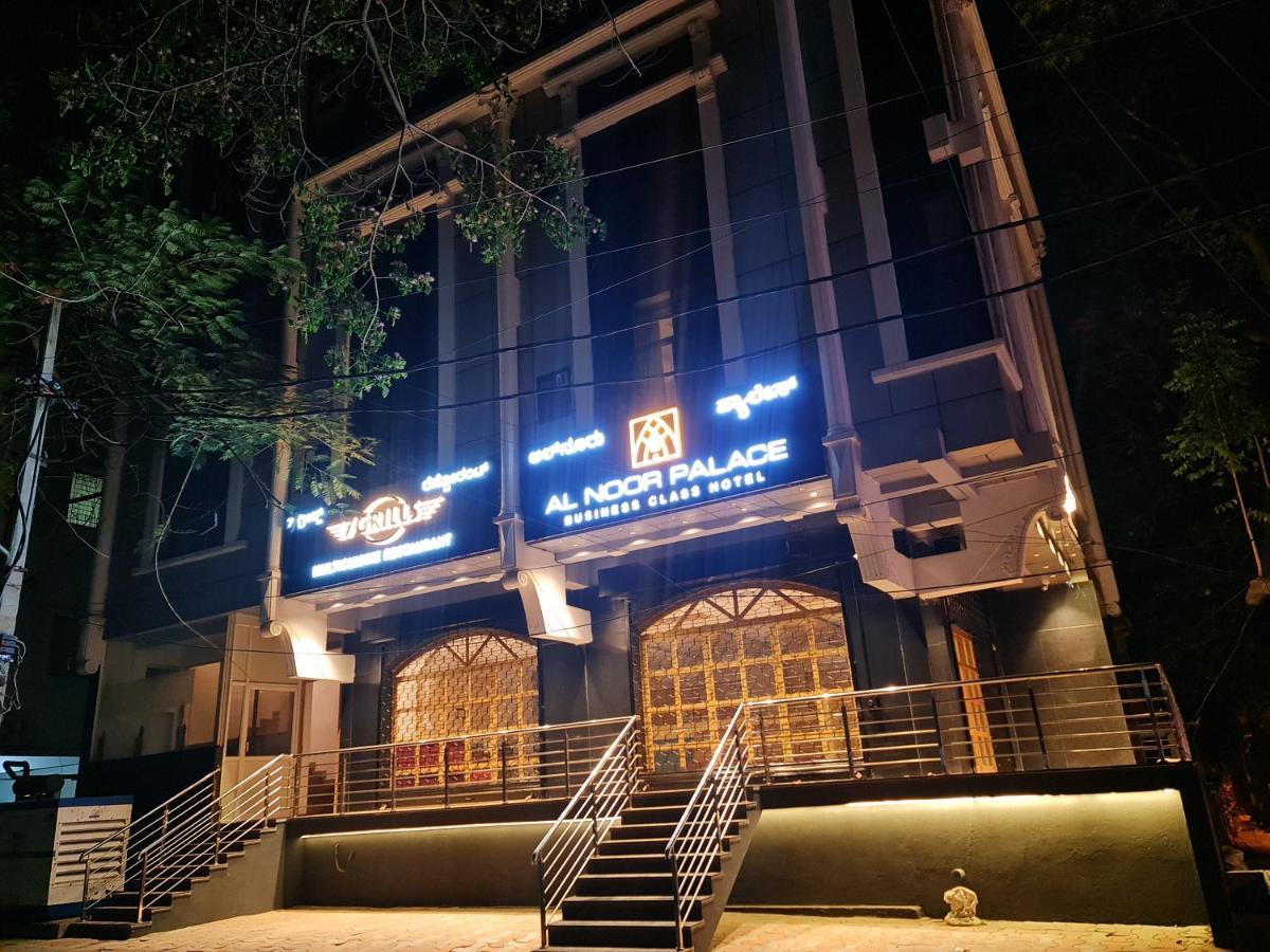 Al Noor Palace Bangalore Bagian luar foto
