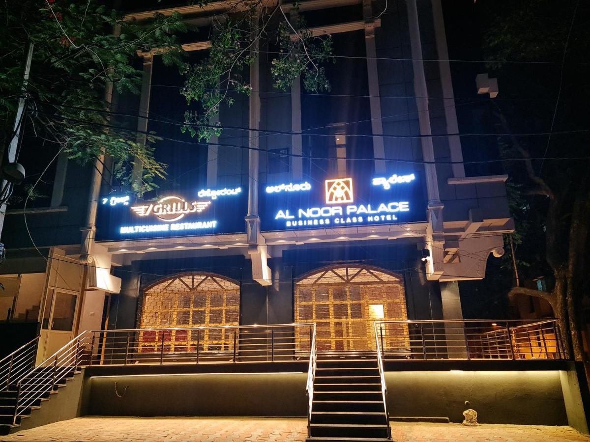 Al Noor Palace Bangalore Bagian luar foto