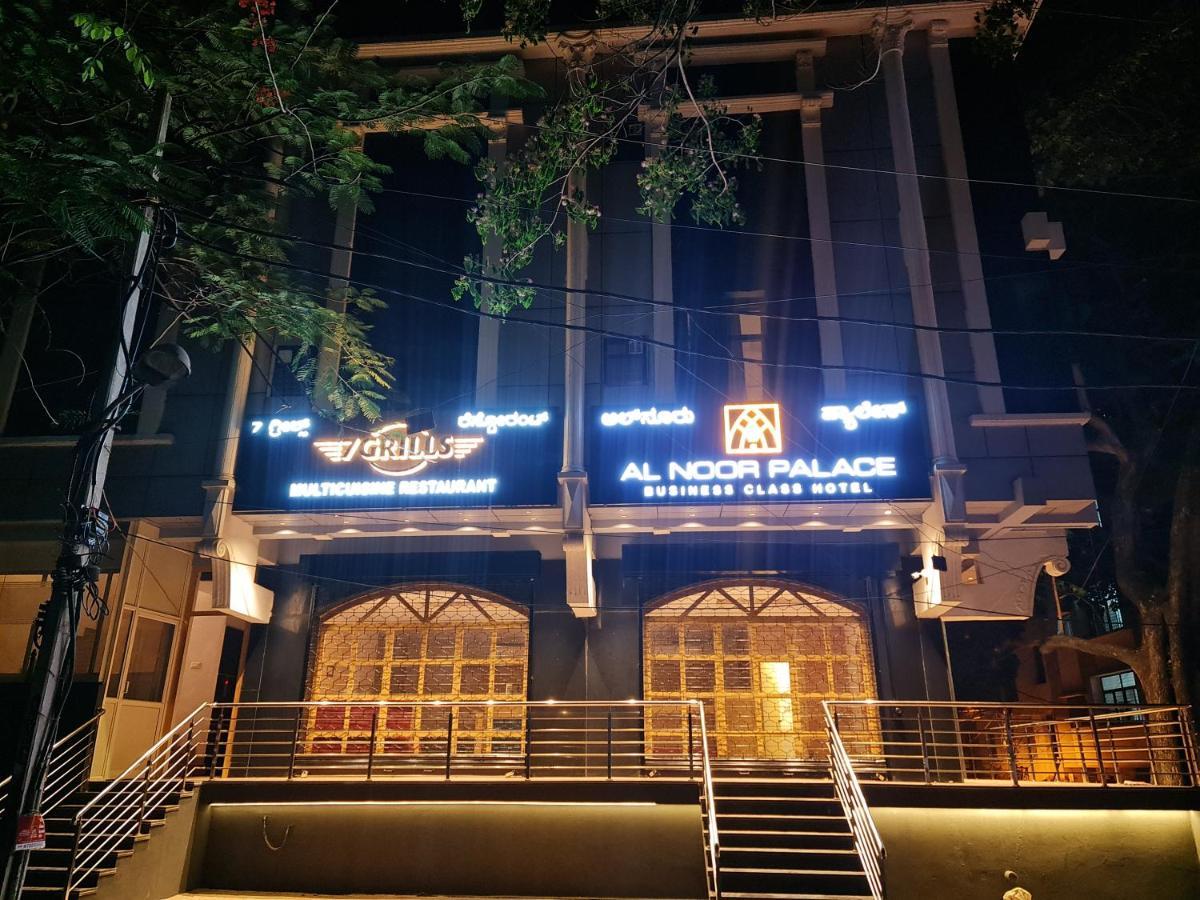 Al Noor Palace Bangalore Bagian luar foto